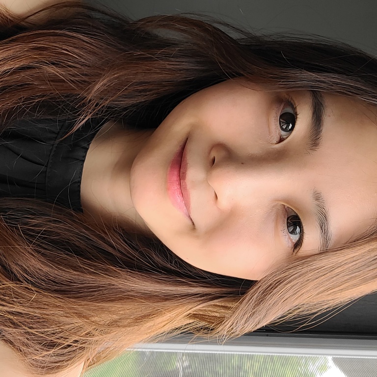 Chaewon headshort